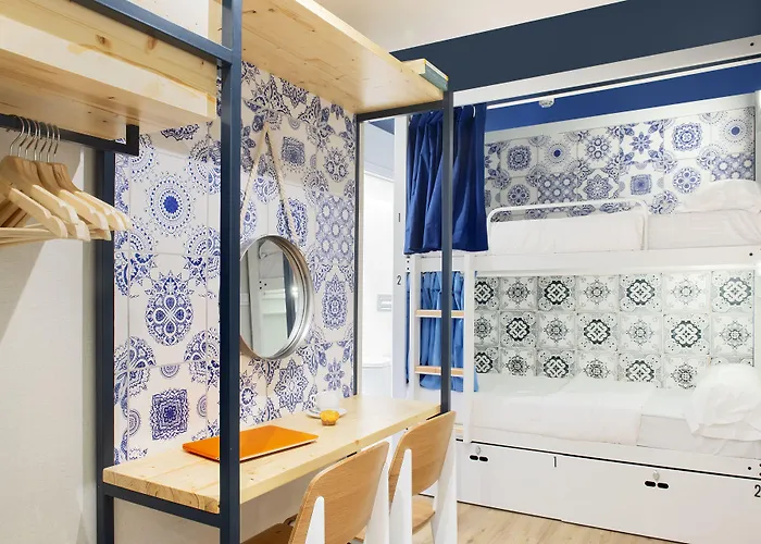 The House Baixa Hostel