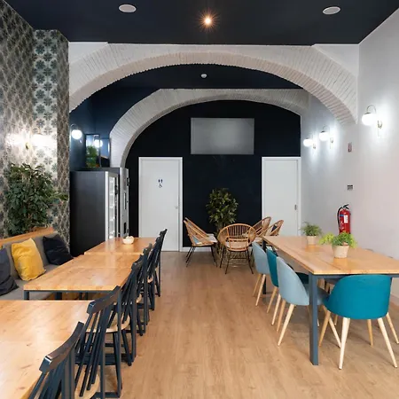 The House Baixa ホステル *