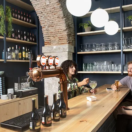 The House Baixa Lizbona