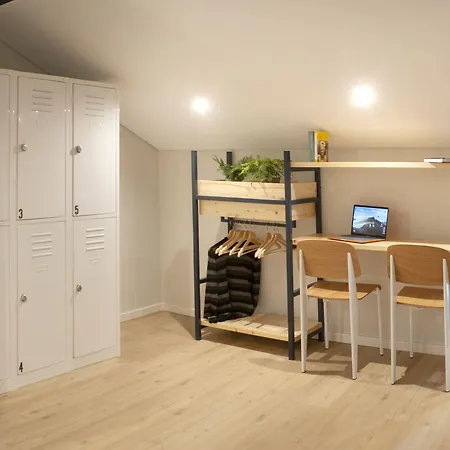 Hostel The House Baixa Lisbon